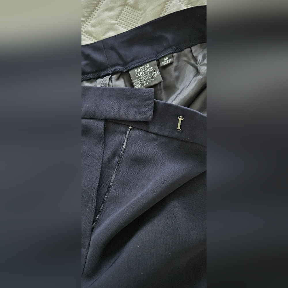 🌟 NWOT Classic Black Matching Suit Set Blazor And Pants 🌟 - Picture 7 of 11